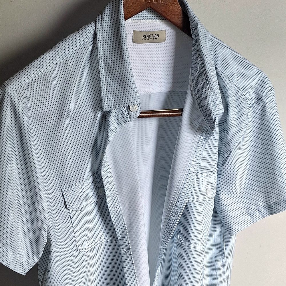 Kenneth Cole Reaction Sky Blue Checkered Shirt. Used Size L
